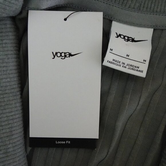 Nike Yoga Sweater Top Women's Size M Gray Luxe Ribbed Cover-Up Activewear - Picture 6 of 8